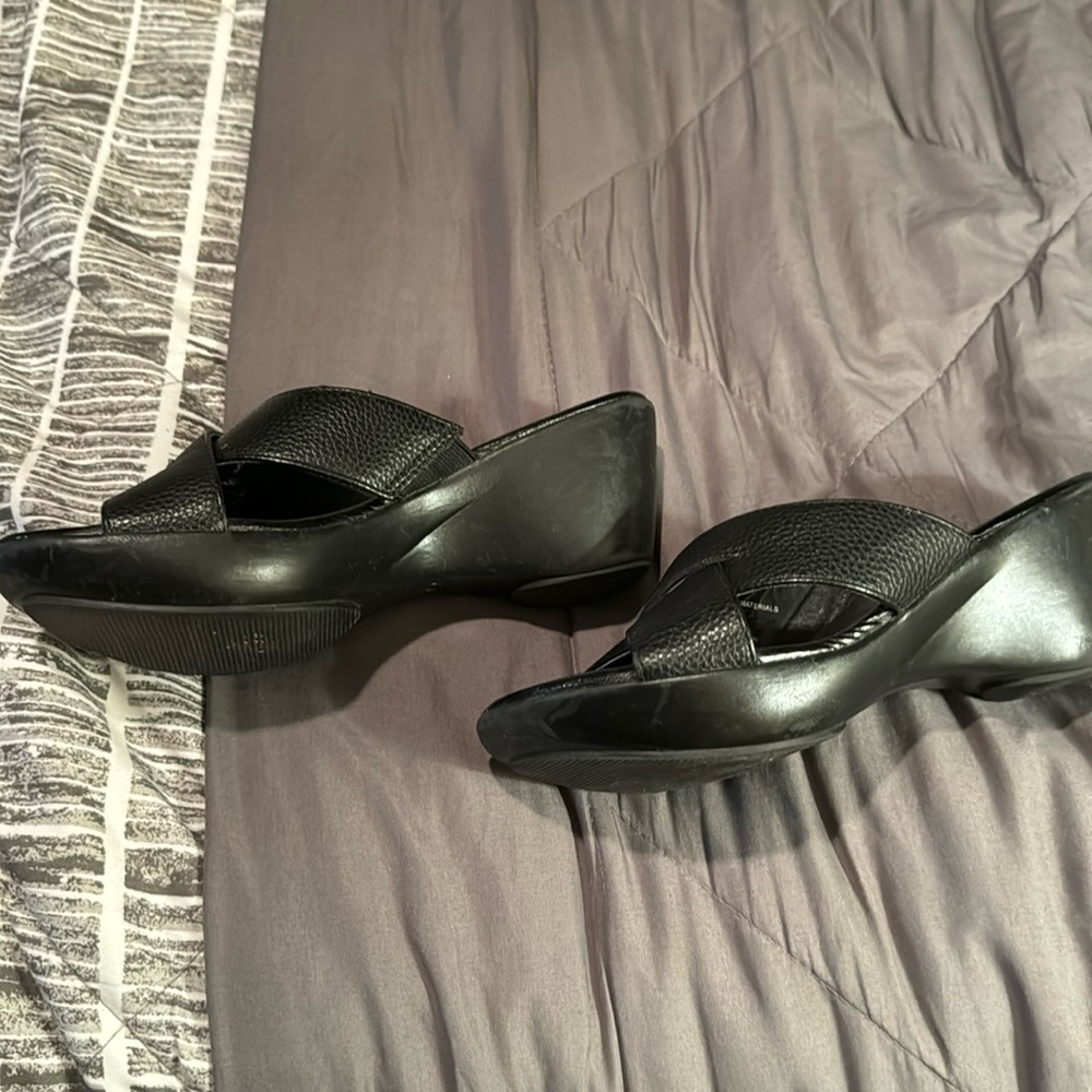 Karen Scott Petraa Crossband Casual Wedge Sandals